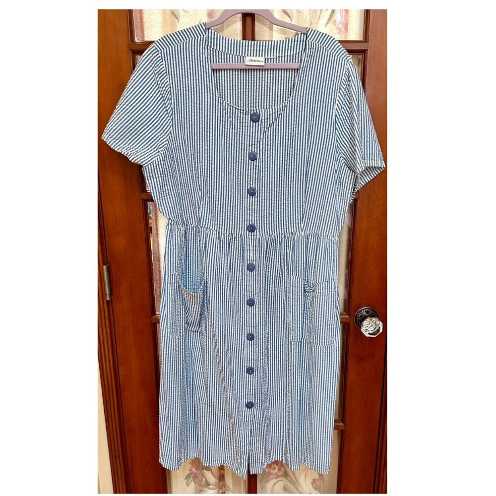 Striped seersucker Dress ~ blue & white ~ pockets